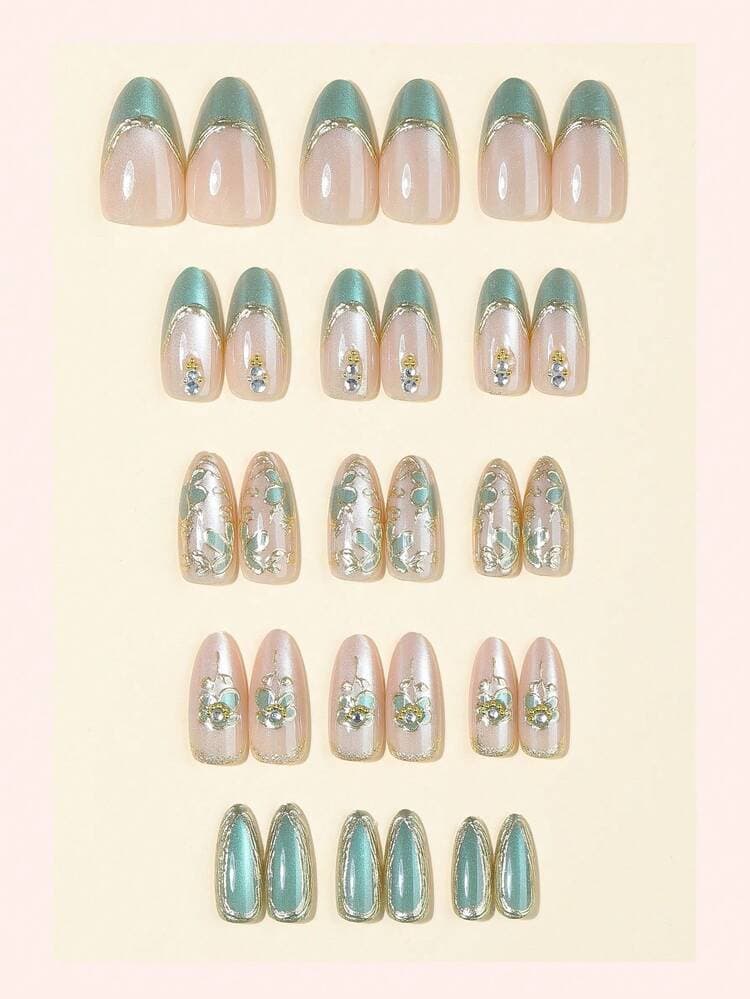 Gold Y2K Almond False Nails with Green Cat Eye Decor - 10pcs detail photo 3 - Press-On Nails at ShopKaar