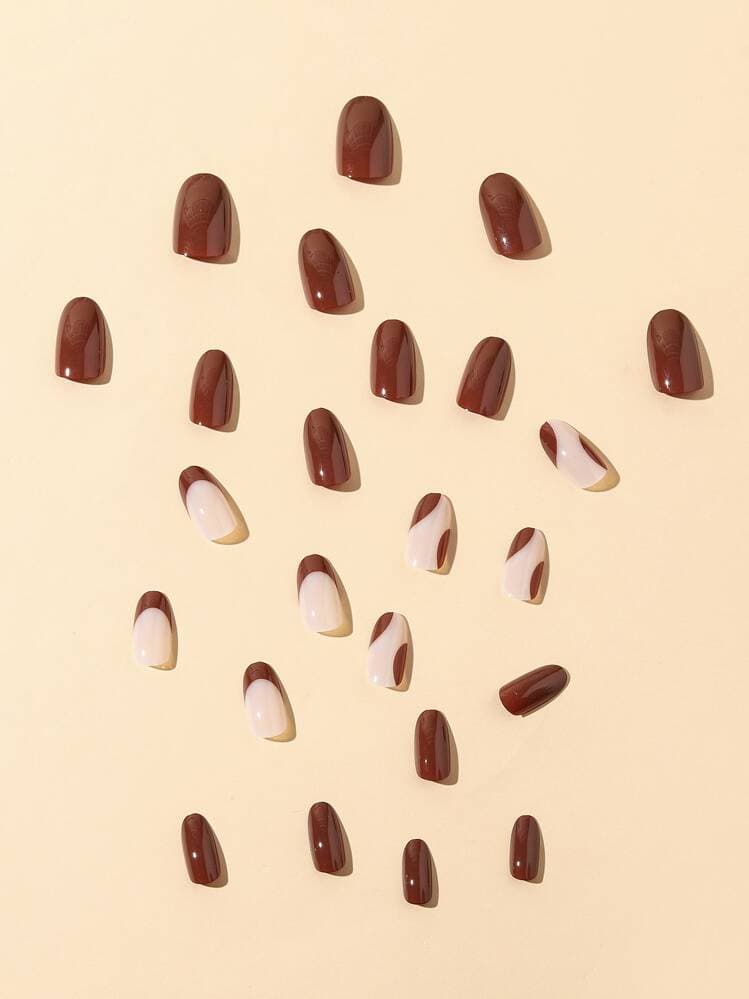 Brown Almond French Press-On Nails - 24pcs detail photo 5 - Press-On Nails at ShopKaar