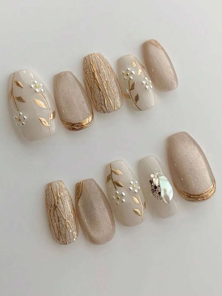 Apricot Coffin Press-On Nails with Cat Eye Flower - 10pcs detail photo 3 - Press-On Nails at ShopKaar