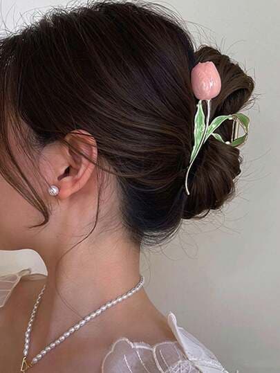 Faux Pearl Rose Hair Claw Clip main product photo - Hair Clips at ShopKaar