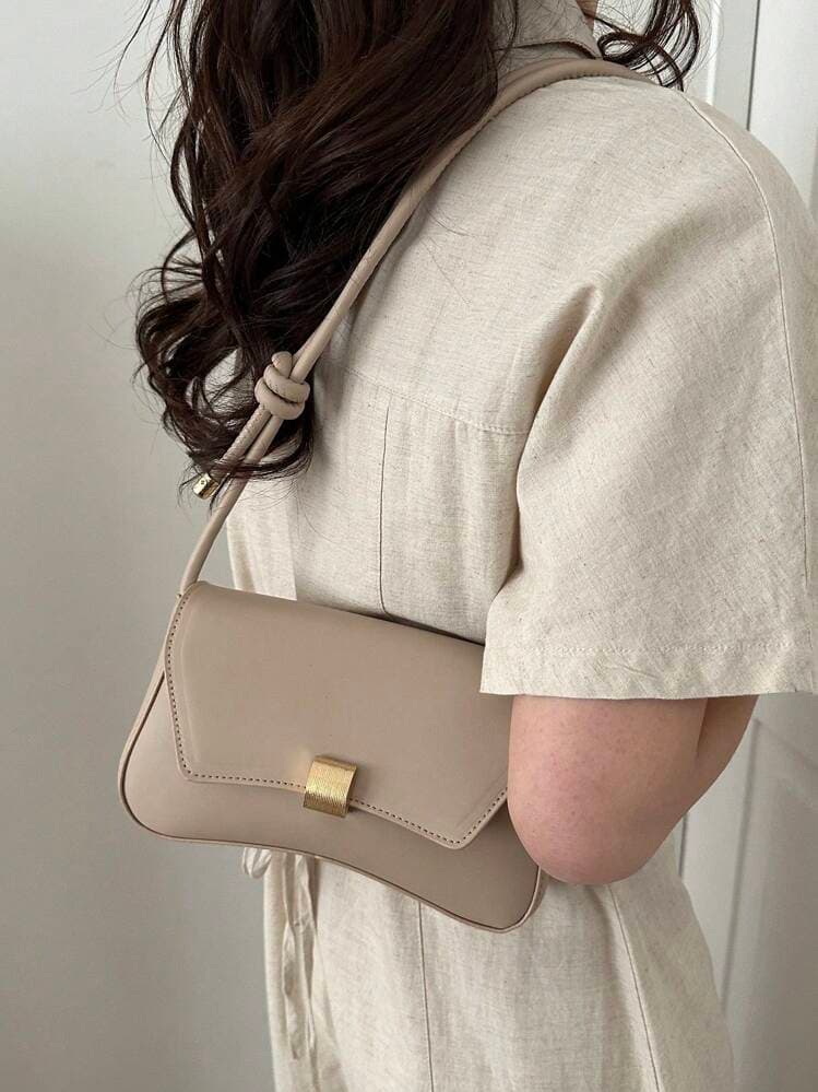 Cream Vintage Flap PU Shoulder Bag detail photo 3 - Shoulder Bags at ShopKaar