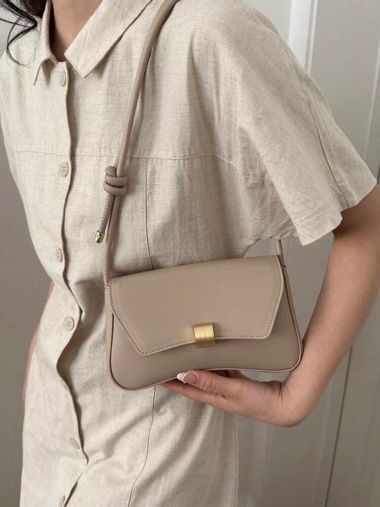 Cream Vintage Flap PU Shoulder Bag detail photo 9 - Shoulder Bags at ShopKaar
