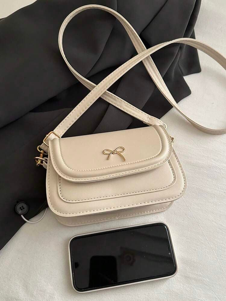 Cute Bow Mini Saddle Crossbody Bag detail photo 4 - Mini Bags at ShopKaar
