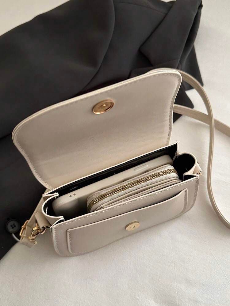 Cute Bow Mini Saddle Crossbody Bag detail photo 7 - Mini Bags at ShopKaar