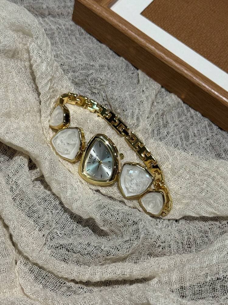 Gold Asymmetrical Bracelet Watch detail photo 5 - Watches at ShopKaar