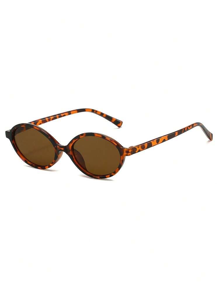 Women's Leopard Oval Frame Vintage Glasses detail photo 3 - Eyewear at ShopKaar