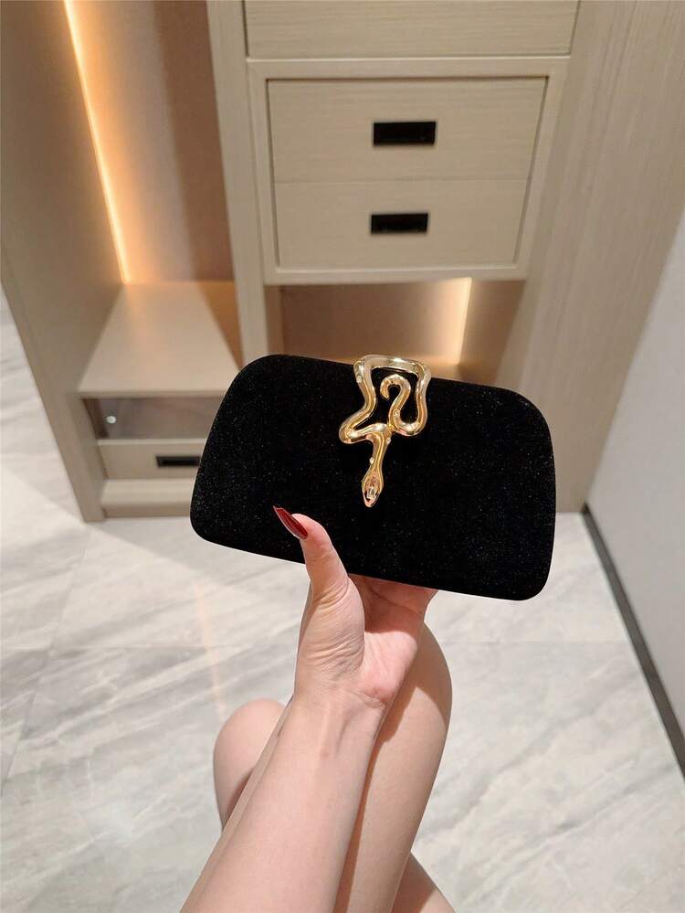 Gold Metallic Snakeskin Clutch Evening Bag detail photo 3 - Bags at ShopKaar