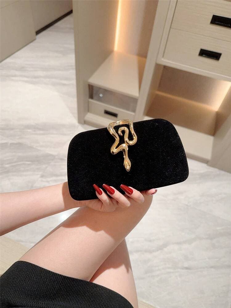 Gold Metallic Snakeskin Clutch Evening Bag detail photo 4 - Bags at ShopKaar