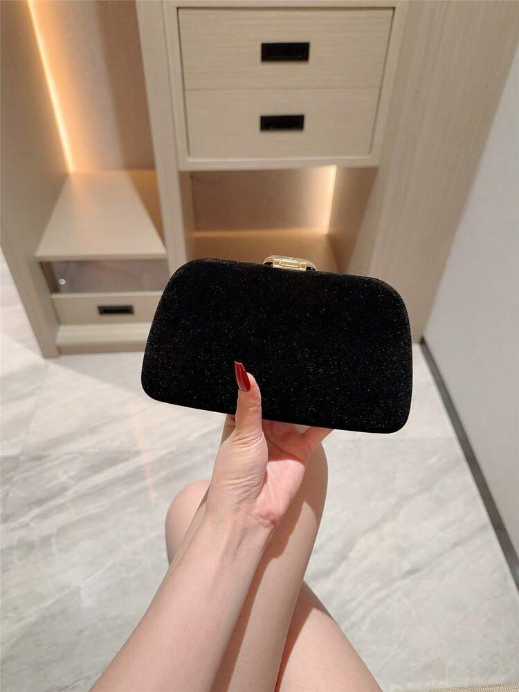 Gold Metallic Snakeskin Clutch Evening Bag detail photo 8 - Bags at ShopKaar