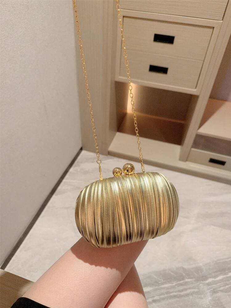 Pleated Egg-Shaped Evening Clutch Bag with Pearl Clasp detail photo 4 - Bags at ShopKaar