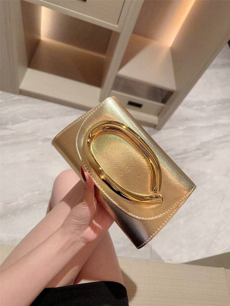 Shiny Metal Bar Mini Box Clutch Bag detail photo 4 - Bags at ShopKaar