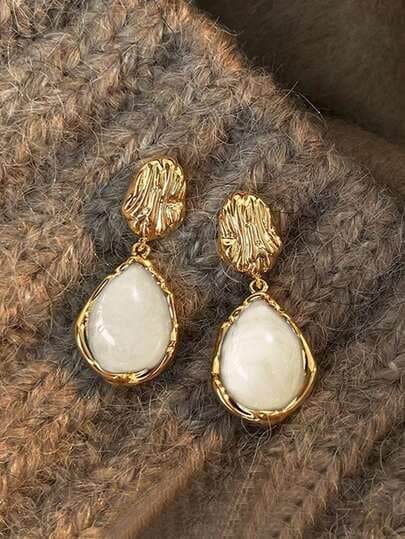Vintage Resin Inlay Geometric Earrings main product photo - Earrings at ShopKaar