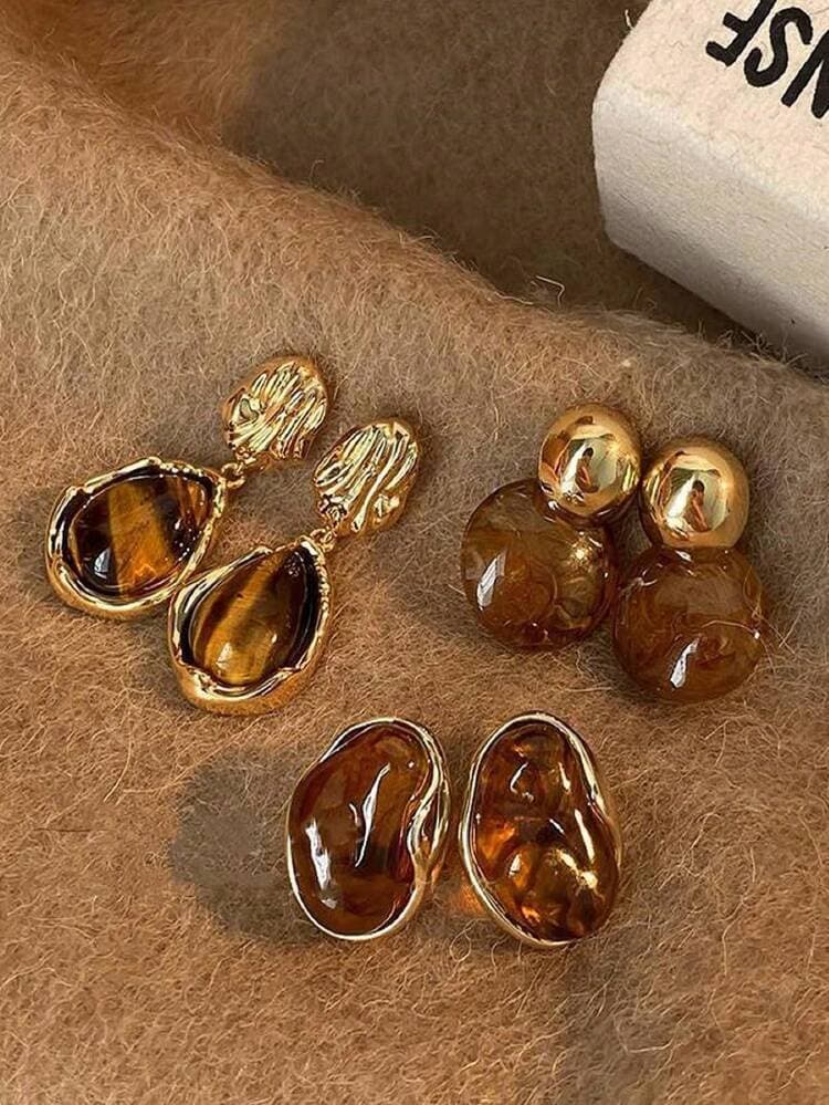 Brown Resin Tiger Eye Stud Earrings - 2pcs detail photo 10 - Earrings at ShopKaar