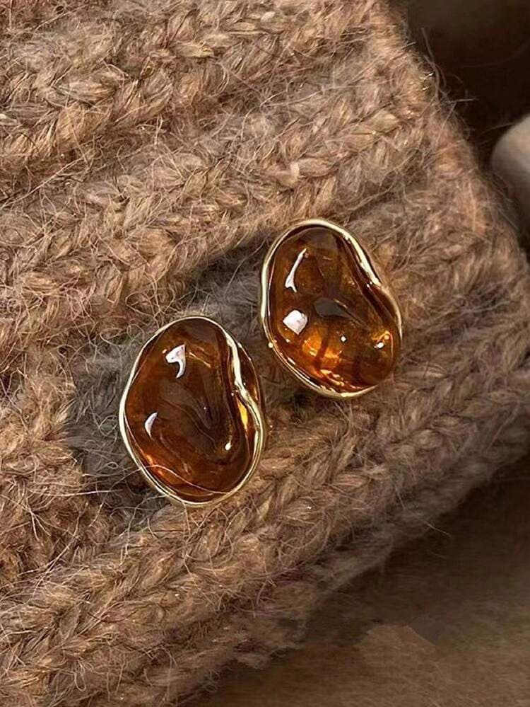 Brown Resin Tiger Eye Stud Earrings - 2pcs detail photo 11 - Earrings at ShopKaar