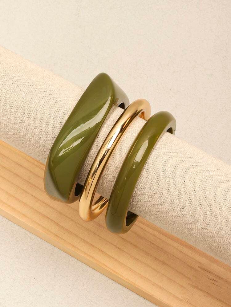 Green Acrylic & Gold Bead Bracelet Set - 3pcs detail photo 4 - Bracelets at ShopKaar