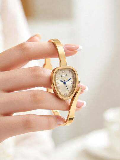 Women's Snake Dial Bracelet Quartz Watch main product photo - Watches at ShopKaar