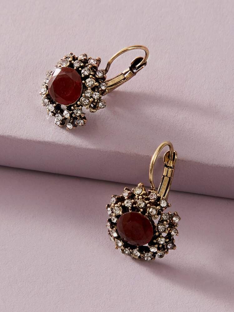 Rhinestone Decor Stud Earrings detail photo 2 - Earrings at ShopKaar