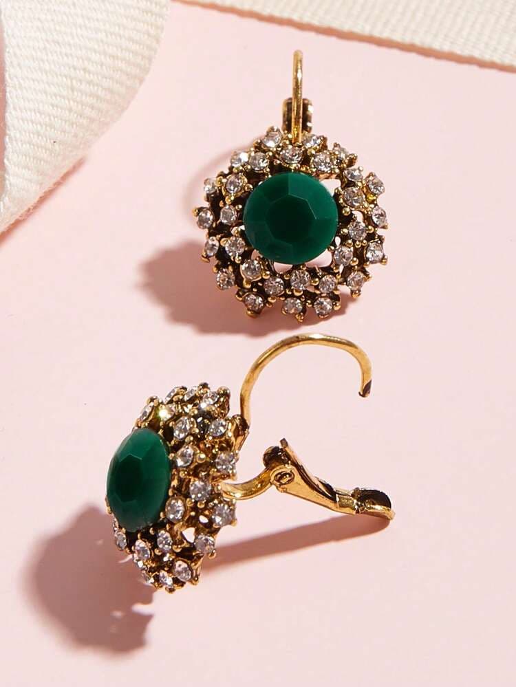 Classic Rhinestone Stud Earrings detail photo 4 - Earrings at ShopKaar