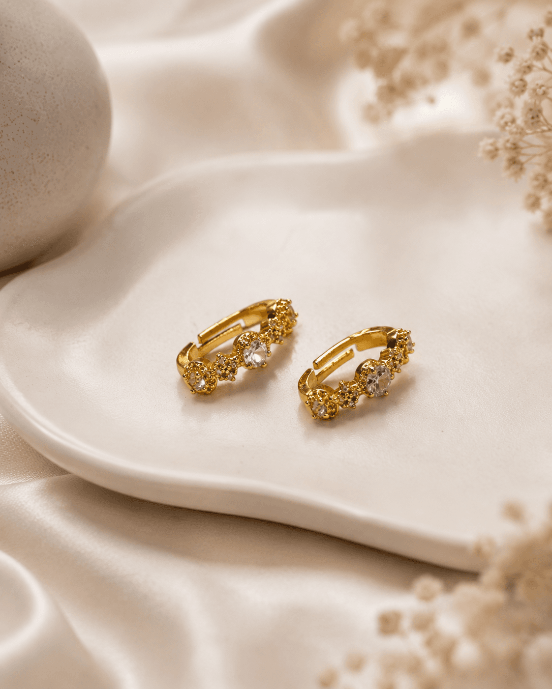 Gold Stackable Zircon Ring Set - 2pcs detail photo 3 - Rings at ShopKaar