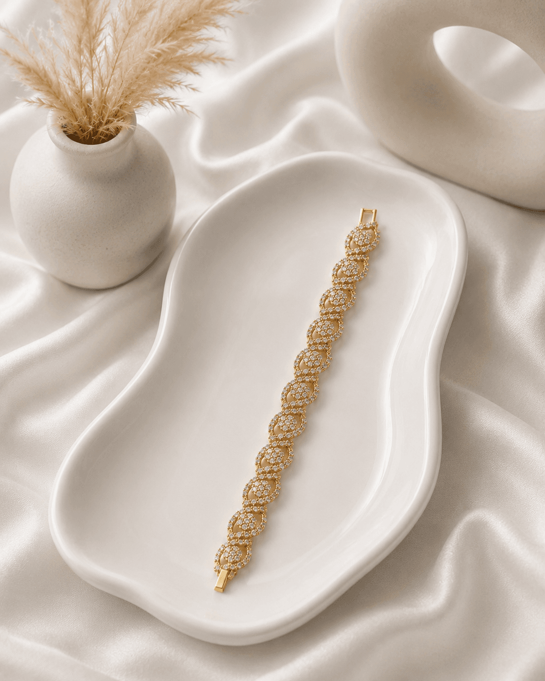 Gold Pave Zircon Swirl Link Statement Bracelet detail photo 4 - Bracelets at ShopKaar