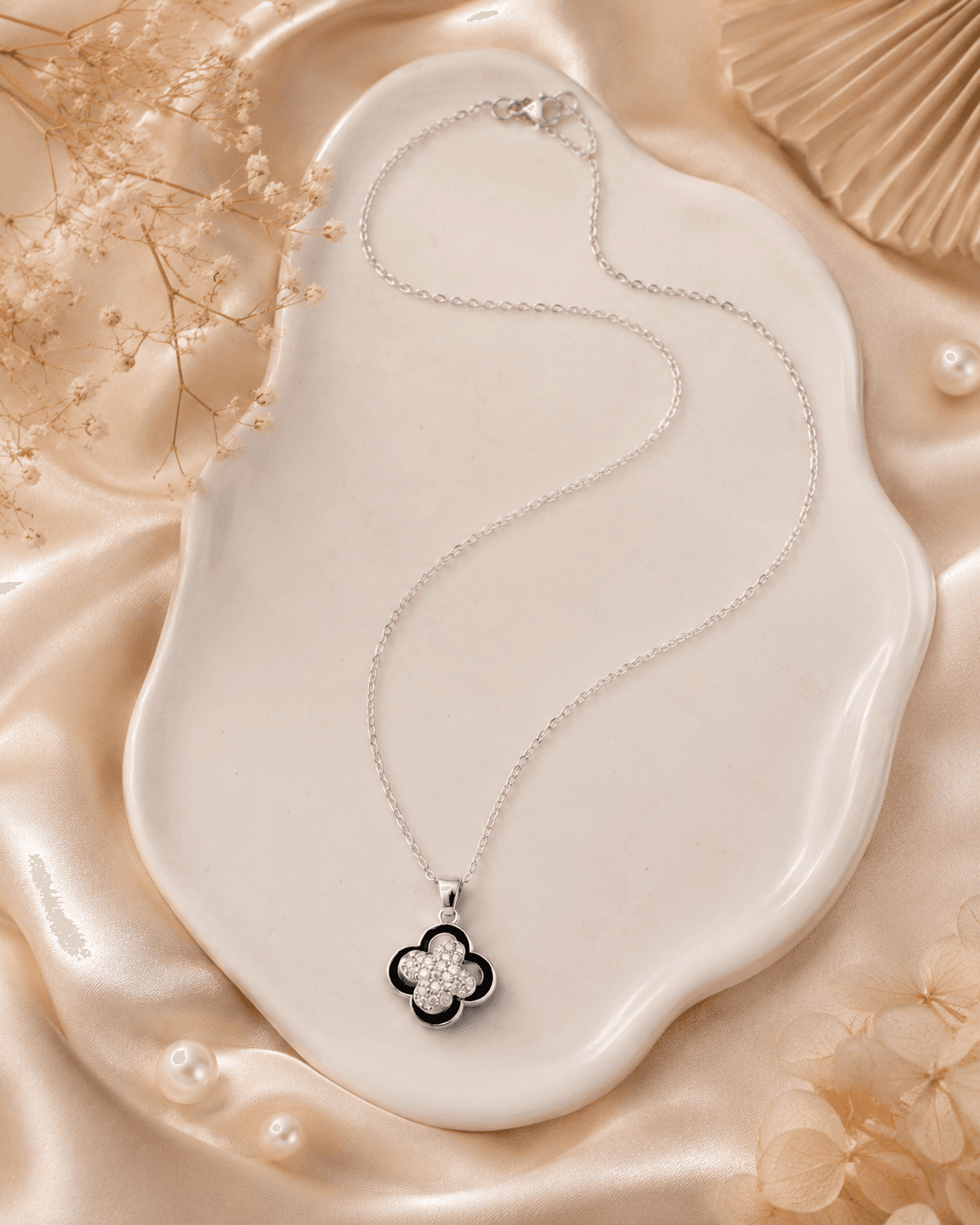 Silver-Tone Black Clover Pendant Necklace detail photo 6 - Necklaces at ShopKaar