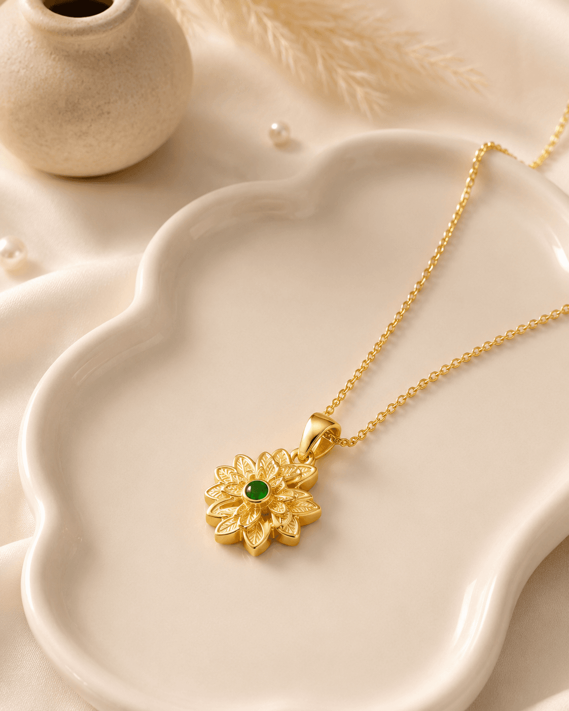 Gold-Tone Green Floral Pendant Necklace detail photo 5 - Necklaces at ShopKaar