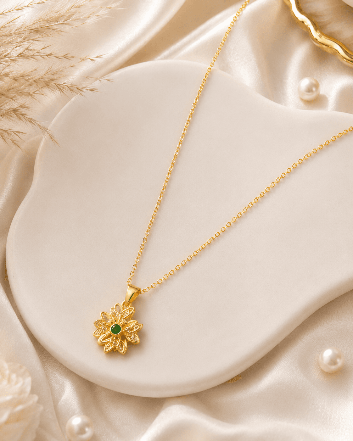 Gold-Tone Green Floral Pendant Necklace detail photo 7 - Necklaces at ShopKaar