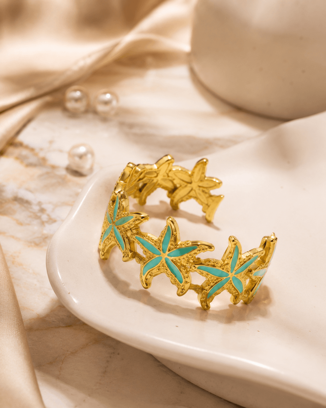 Gold-Tone Turquoise Starfish Cuff Bracelet detail photo 6 - Bracelets at ShopKaar