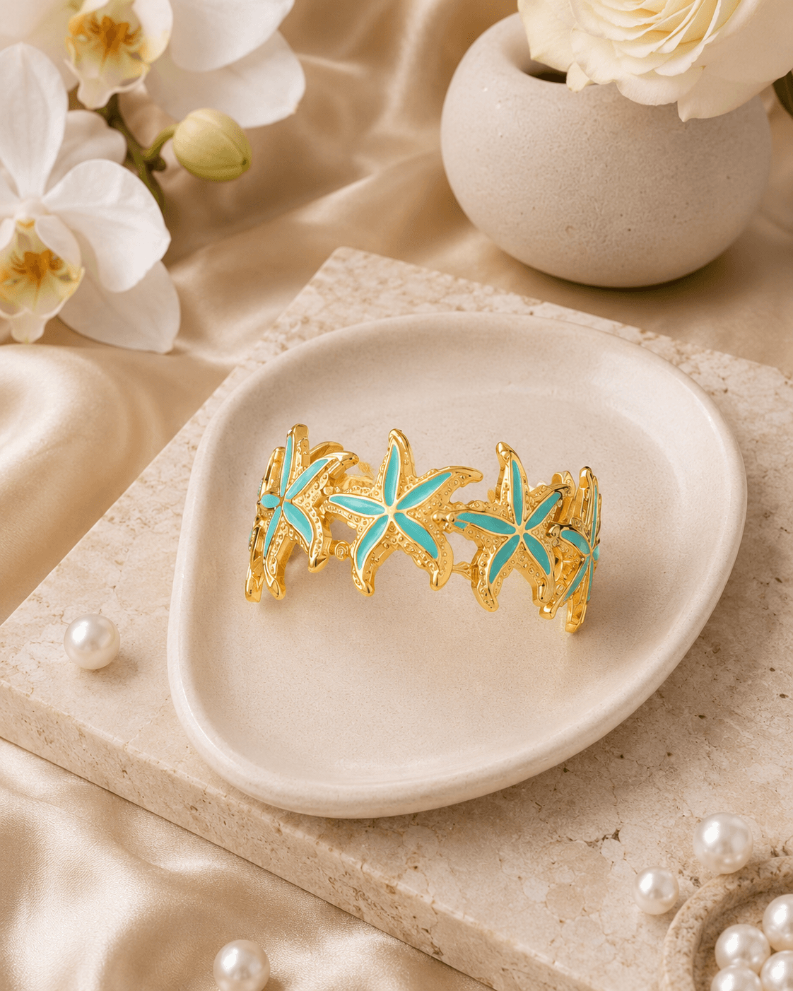 Gold-Tone Turquoise Starfish Cuff Bracelet detail photo 9 - Bracelets at ShopKaar