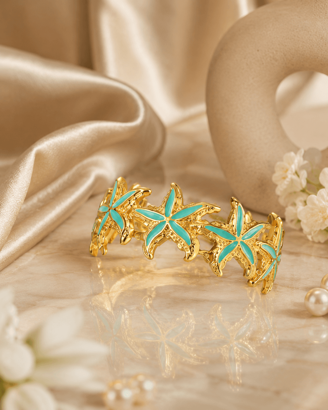 Gold-Tone Turquoise Starfish Cuff Bracelet detail photo 12 - Bracelets at ShopKaar