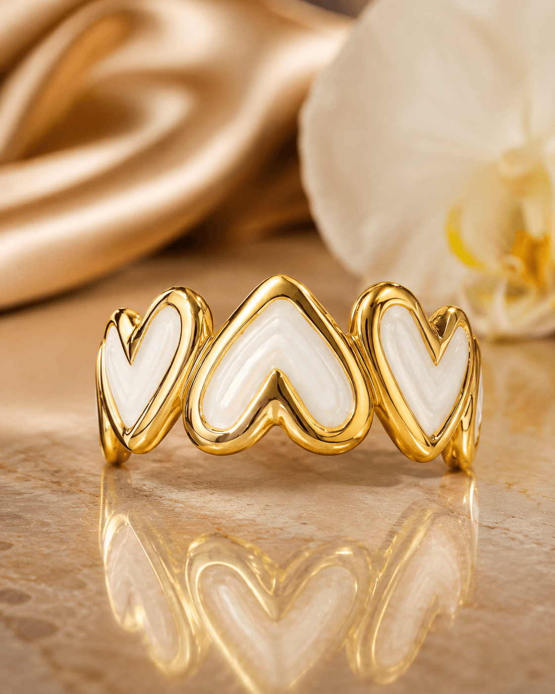 Gold-Tone White Heart Panel Bracelet detail photo 6 - Bracelets at ShopKaar