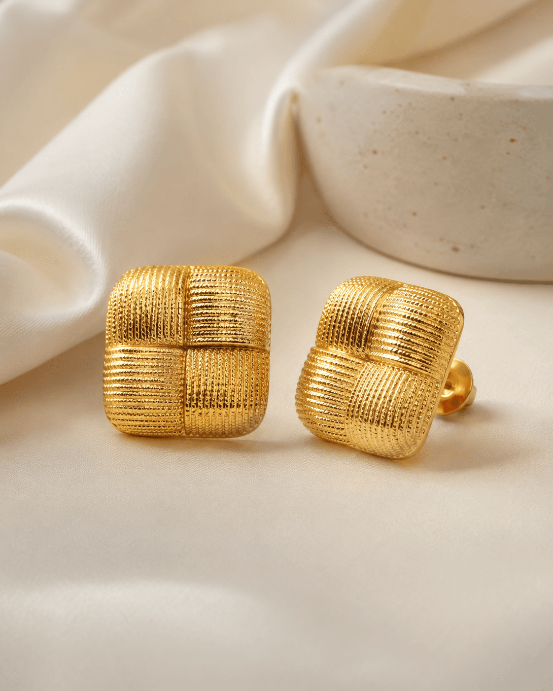 Gold-Tone Ribbed Square Dome Stud Earrings detail photo 3 at ShopKaar