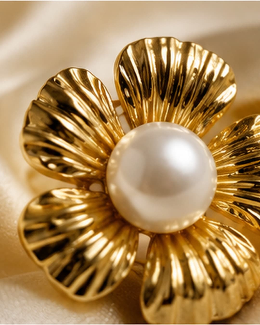 Gold-Tone Fluted Flower Pearl-Look Stud Earrings detail photo 4 at ShopKaar