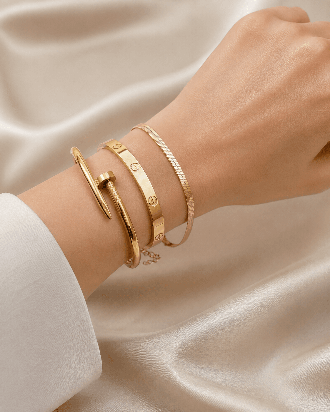 Gold-Tone Mixed Bangle Stack Set - 3pcs detail photo 5 at ShopKaar